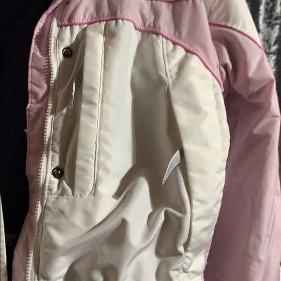 Women’s Columbia winter coat - Picture 4 of 6